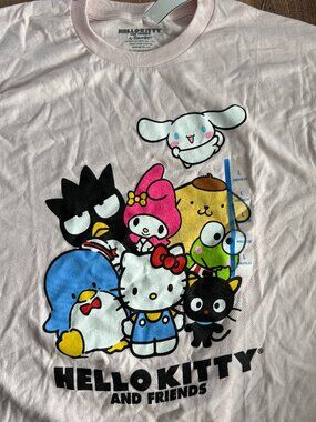 Hello Kitty & Friends Sanrio Graphic Tee NWT Adult Large Flawed